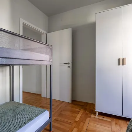 Apartment Gorgeous In With Wifi