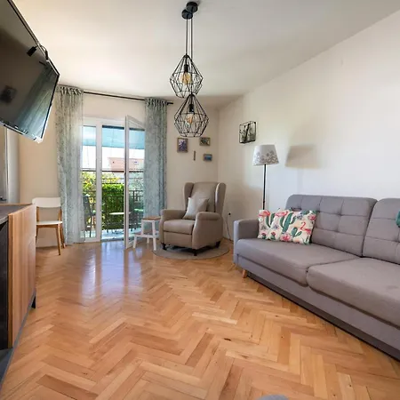 Gorgeous In With Wifi Apartment