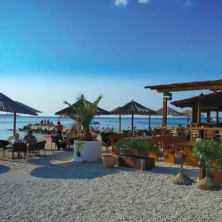 Gorgeous In With Wifi Apartment Fazana